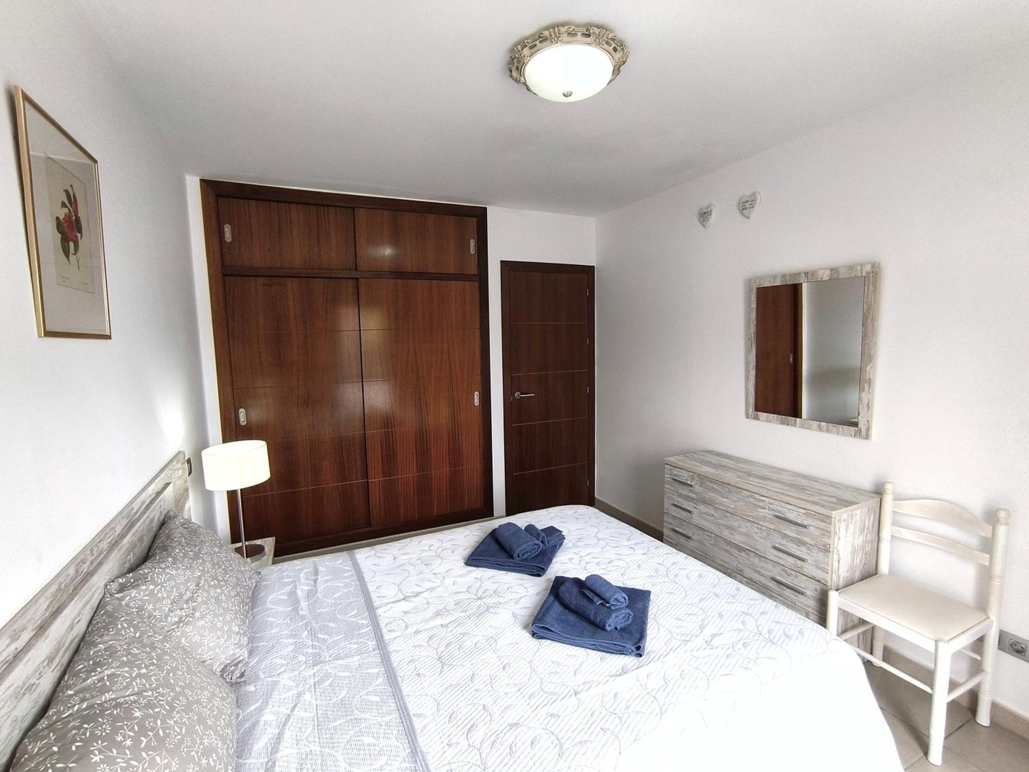 Alcavista - Ac, Fibre Net, 350M To Ocean, Garage, Tv Channels, Sunsets And La Gomera View From Balcony Alcala  Exterior photo